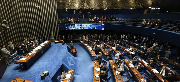 Brasília - Plenário do Senado aprovou a PEC 14/2016, que cria as polícias penitenciárias federais, estaduais e distrital (Fabio Rodrigues Pozzebom/Agência Brasil)