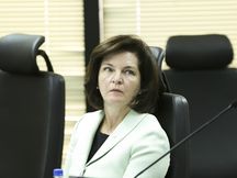 Brasília - A futura procuradora-geral da República, Raquel Dodge, durante reunião do Conselho Superior do Ministério Público Federal para analisar proposta de orçamento para 2018 (Marcelo Camargo/Agência Brasil)