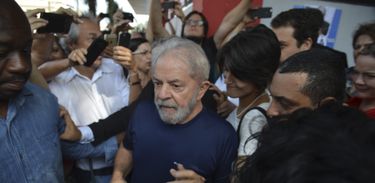 São Bernardo do Campo (SP) - Discurso de Lula no Sindicato dos Metalúrgicos do ABC.