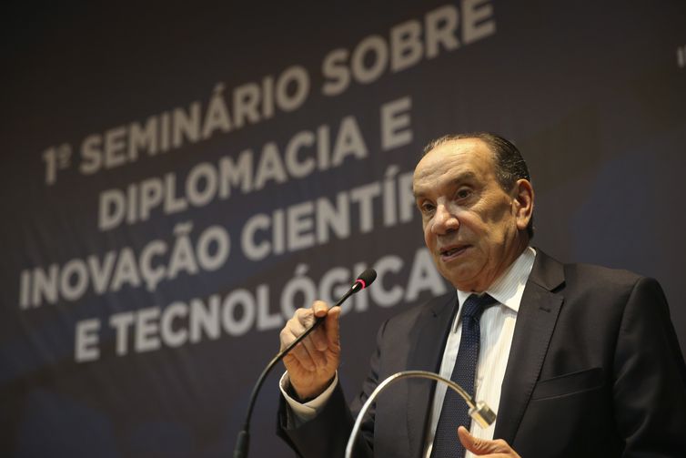 Brasília - O ministro Aloysio Nunes Ferreira, das Relações Exteriores, durante abertura do 1º Seminário sobre Diplomacia e Inovação Científica e Tecnológica (José Cruz/Agência Brasil)