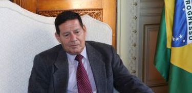 General Mourão