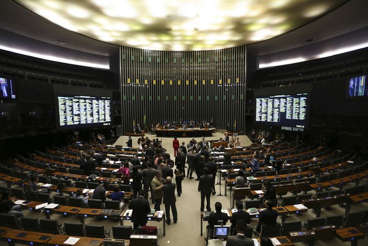 Brasília - Plenário do Congresso iniciou a votação dos nove vetos presidenciais que estão na pauta  (Fabio Rodrigues Pozzebom/Agência Brasil)