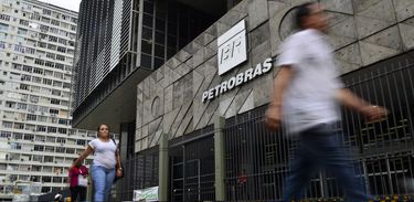 Rio de Janeiro - Edifício sede da Petrobras na Avenida Chile, centro da cidade.