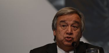 O Alto Comissário das Nações Unidas para Refugiados, António Guterres, em reunião para concluir o processo de celebração dos 30 anos da Declaração de Cartagena para Refugiados (Fabio Rodrigues Pozzebom/Agência Brasil)