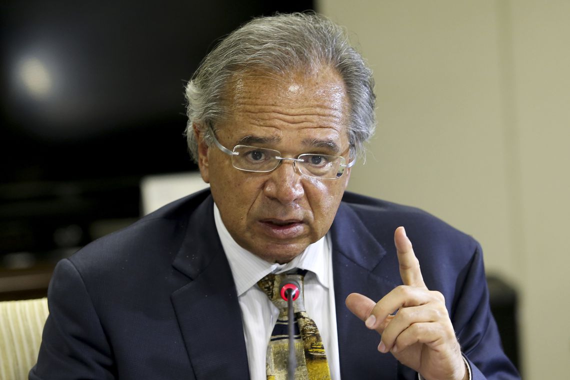 O ministro da Economia, Paulo Guedes, durante reunião com dirigentes da Frente Nacional de Prefeitos (FNP).