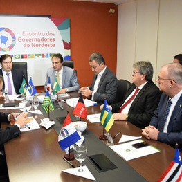 reunião co Leal