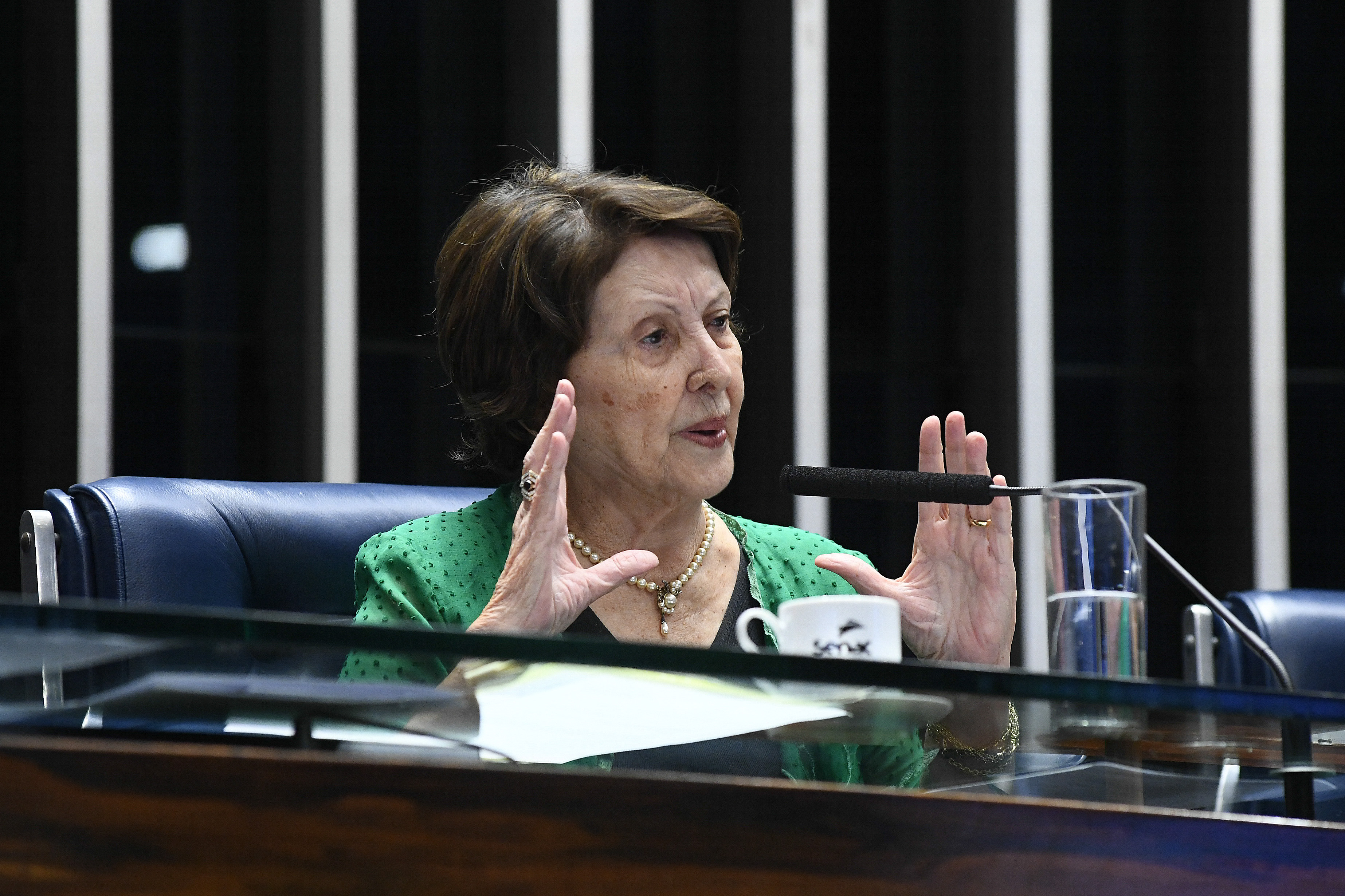 Plenário do Senado Federal durante sessão especial para entrega da Comenda de Incentivo à Cultura Luís da Câmara Cascudo. 

À mesa em pronunciamento, senadora Maria do Carmo Alves (DEM-SE).

Foto: Marcos Oliveira/Agência Senado