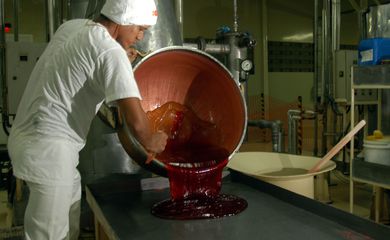 indústrias,Fábrica de balas Simas,indústria