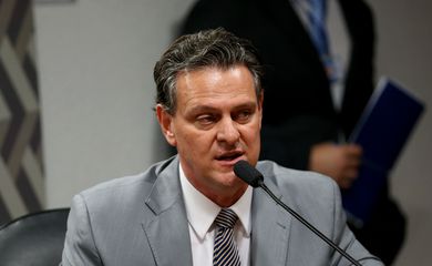 Brasília - O vice governador do Mato Grosso, Carlos Fávaro durante audiência pública da Comissão Mista Especial sobre a Lei Kandir (Wilson Dias/Agência Brasil)