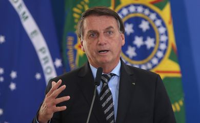 O presidente Jair Bolsonaro, participa do lançamento dos programas CODEX e SUPER.BR e do 8º no Palácio do Planalto.