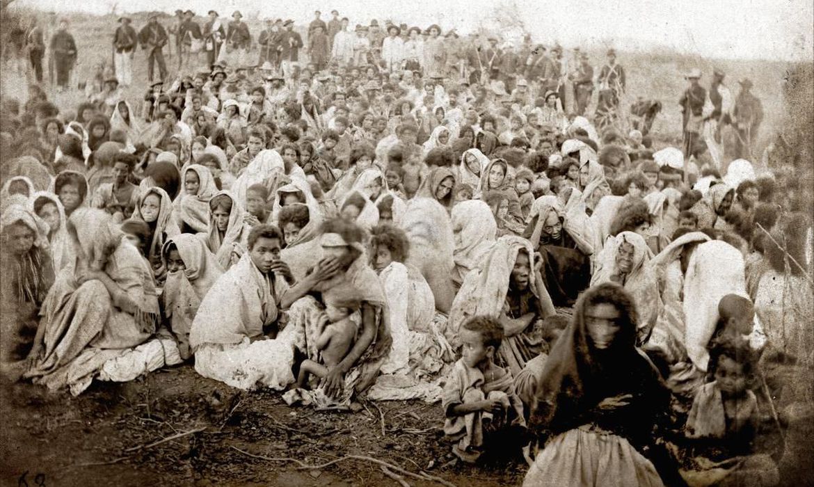 Fotos da coleção Flávio de Barros sobre a Guerra de Canudos
