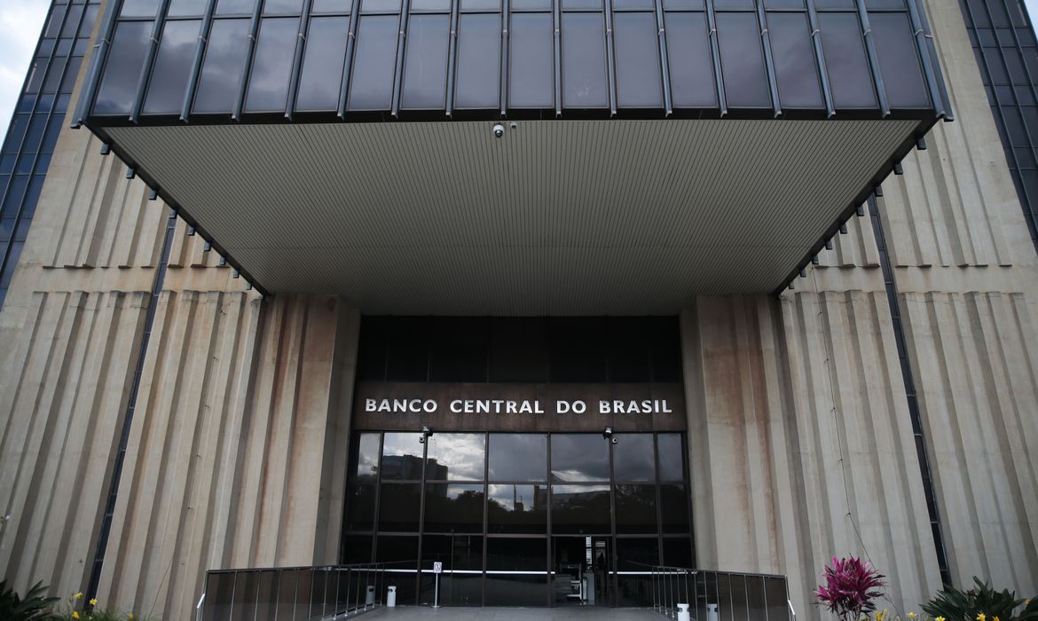 Edifício-sede do Banco Central no Setor Bancário Norte, em lote doado pela Prefeitura de Brasília, em outubro de 1967