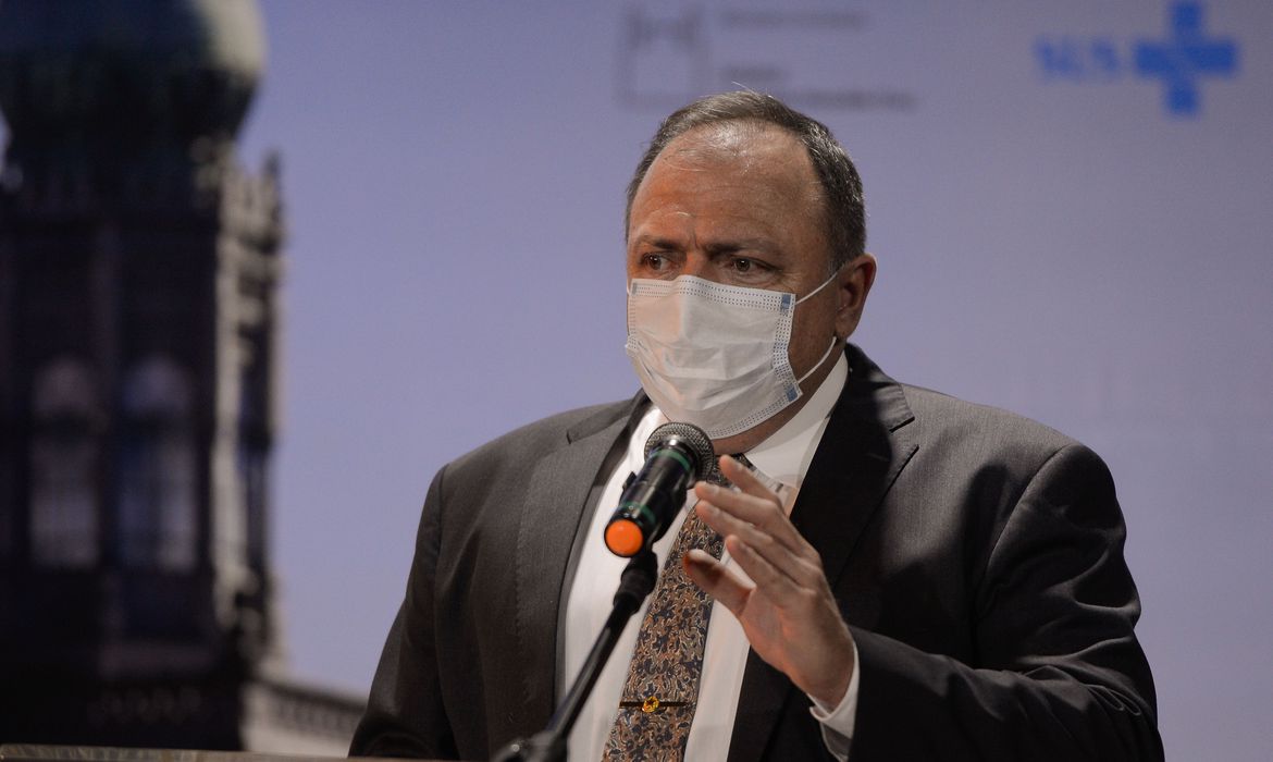 O ministro da Saúde, Eduardo Pazuello durante cerimônia de divulgação do edital de licitação do Complexo Industrial de Biotecnologia em Saúde-CIBS, na Fiocruz.
