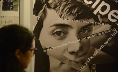 Exposição em homenagem a Maryam Mirzakhani (1977-2017), única mulher a ganhar a Medalha Fields, maior honraria da Matemática, durante o Encontro Mundial para Mulheres em Matemática (WM)², no Riocentro.
