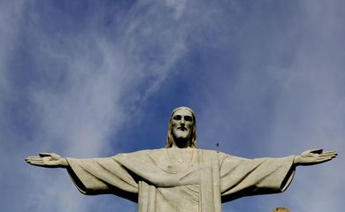 Lançamento oficial da Festa dos 90 anos do Cristo Redentor, no morro do Corcovado, Rio de Janeiro.