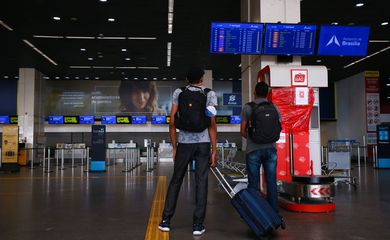 Aeroporto Internacional Juscelino Kubitschek, terceiro maior aeroporto do Brasil com pouca movimentação de passageiros