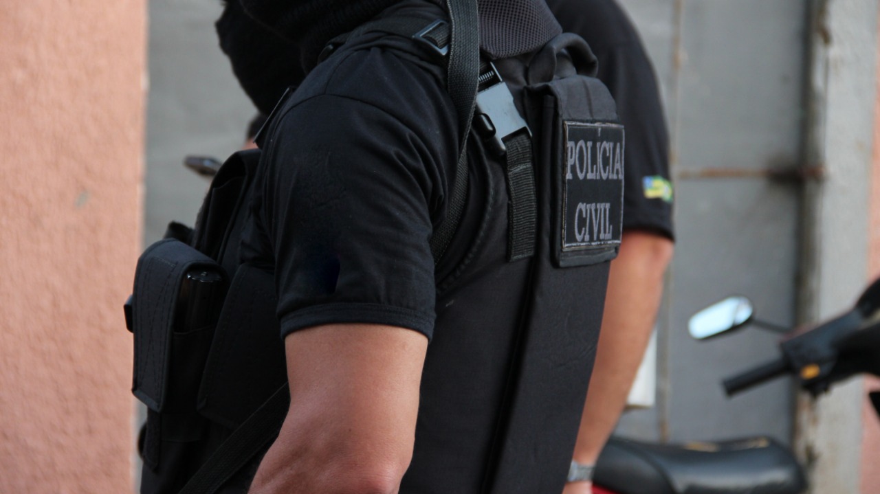POLICIA-CIVIL