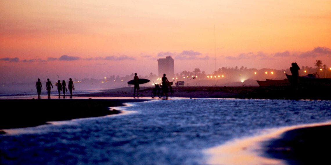 PRAIA DE ATALAIA - FOTO MÁRCIO DANTAS