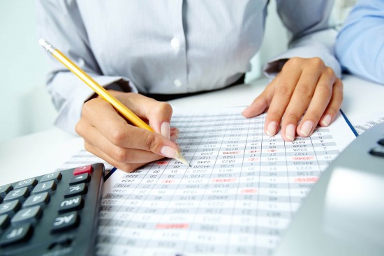 a-educacao-financeira-e-a-sua-influencia-na-tomada-de-decisoes-e1530030734919