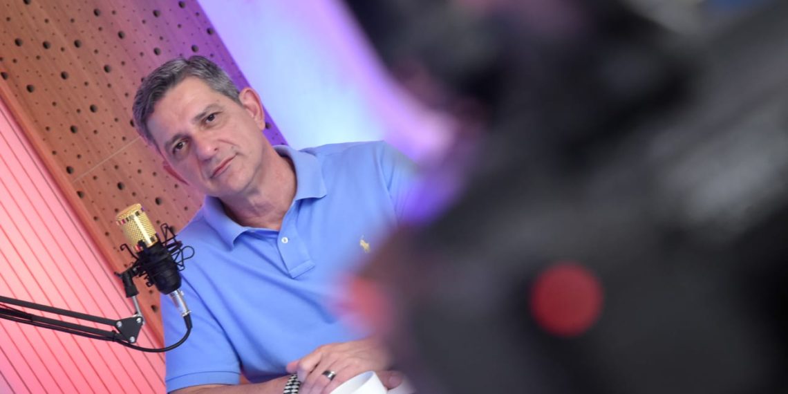 cd6a158b-7ab1-4f86-a647-9396f07c72fa cd6a158b-7ab1-4f86-a647-9396f07c72fa