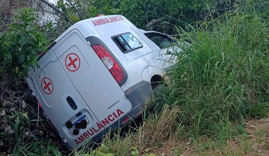 ambulancia_acidente_fotobprv_120822