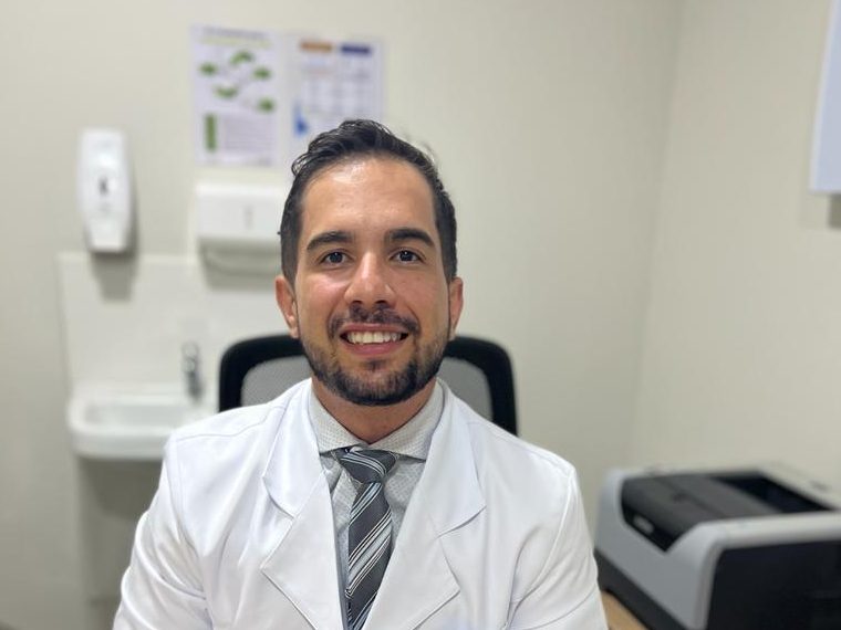 Dr Dauler Souza