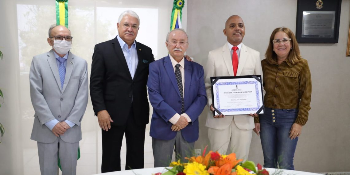 titulo_pesquisador_petronio_jadilson