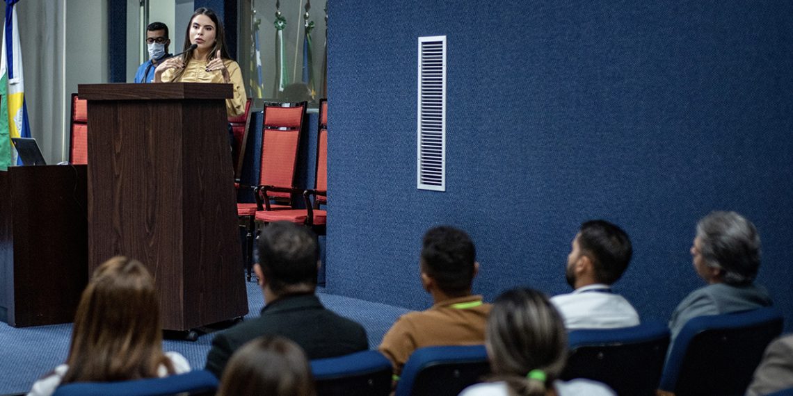 Yandra palestra Mulheres