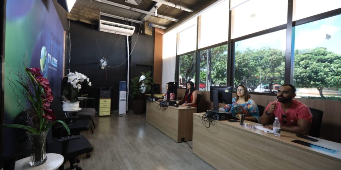 sala_imprensa_montada_joel