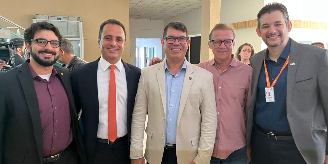 Lucas Uriel, José Gabriel, Alex Garcez, Pedro Amarante e André Gusmão