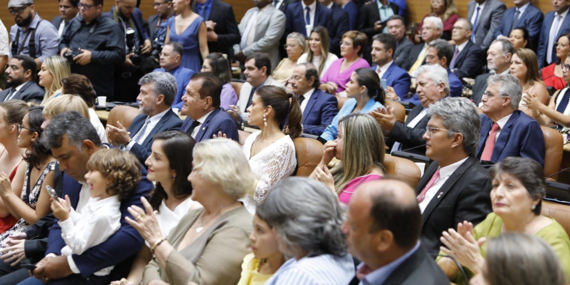 deputados_posse_fabio_foto_joelluiz