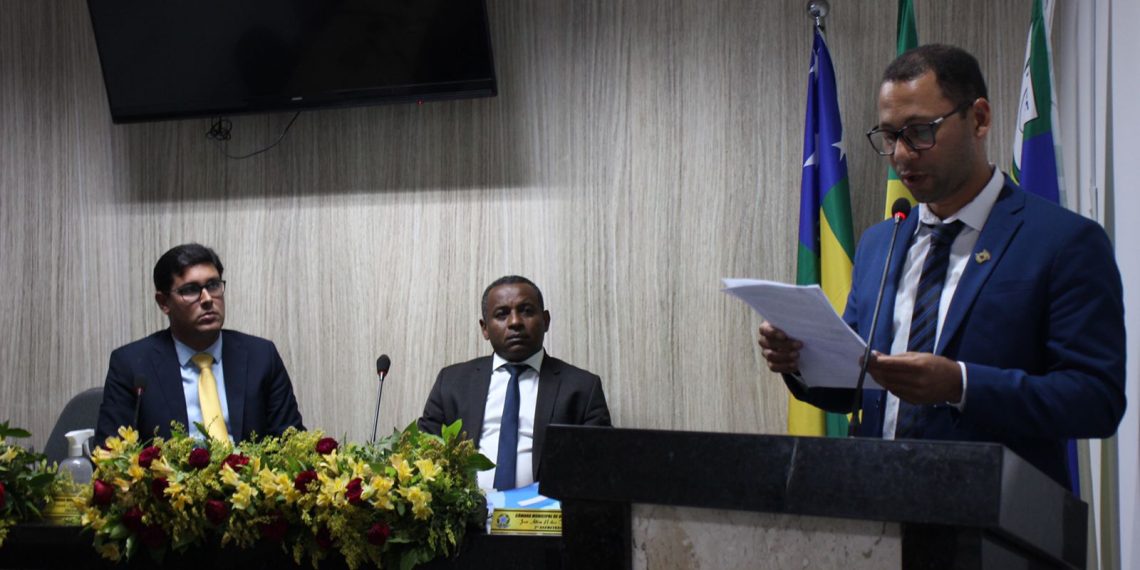 CMU volta do recesso parlamentar