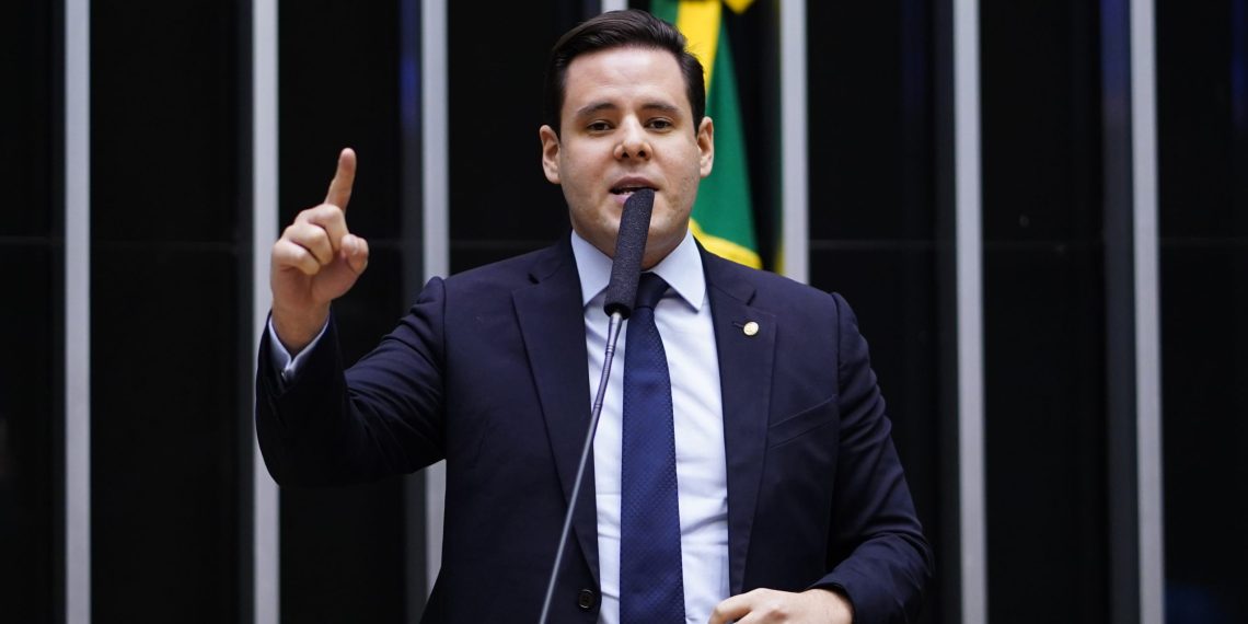 5787861B-4DA0-4D47-A971-583C41C67DE2