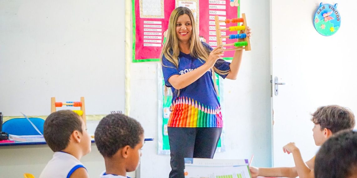 Professora Verônica Ximenes - Sara Madureira (1)