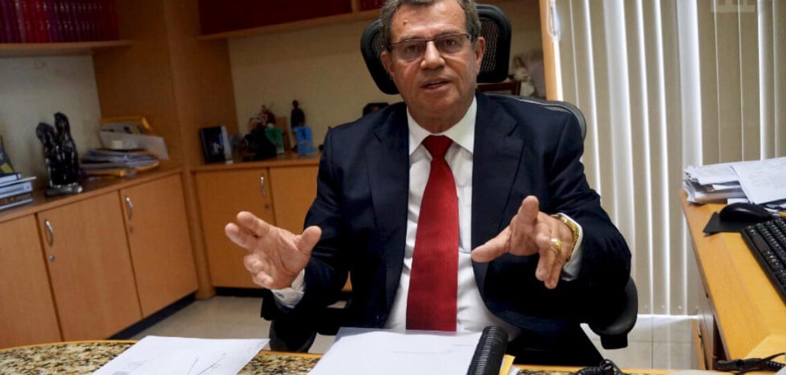 luiz-mendonca-1200x545_c
