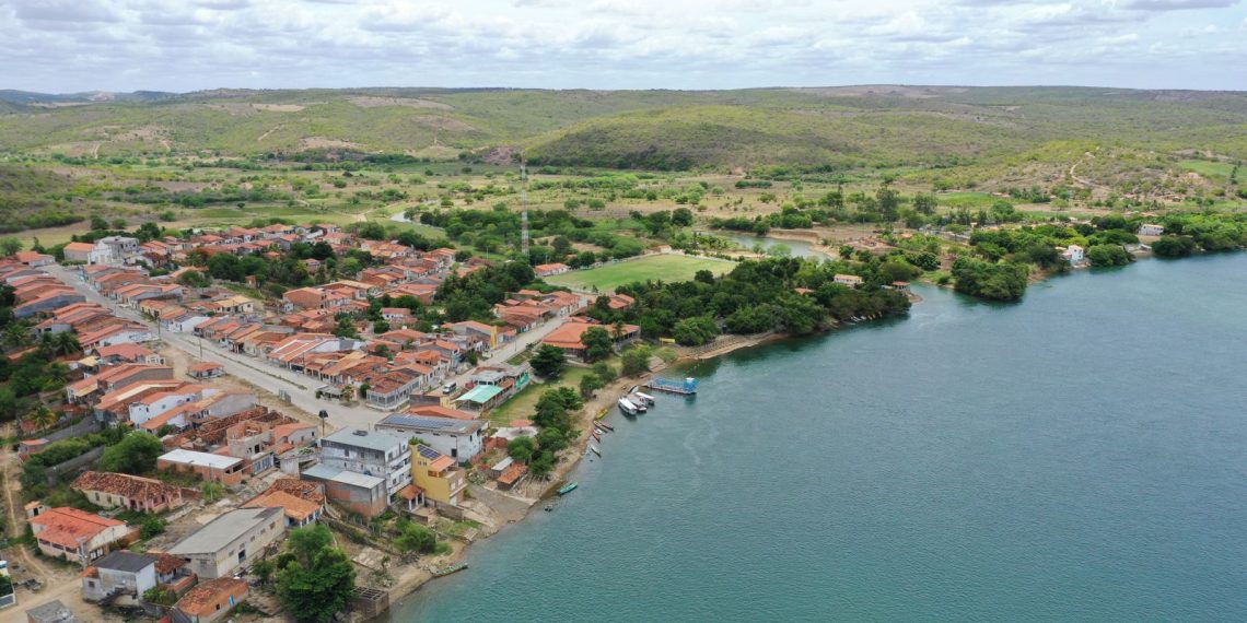 povoado-ilhadoouro-PortodaFolha-AscomGrupoBanese