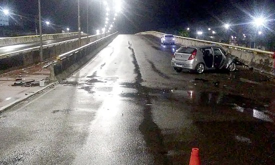 Condutor-morre-apos-carro-colidir-no-viaduto-Marcelo-Deda_Foto-CPTRAN_05-05-2023