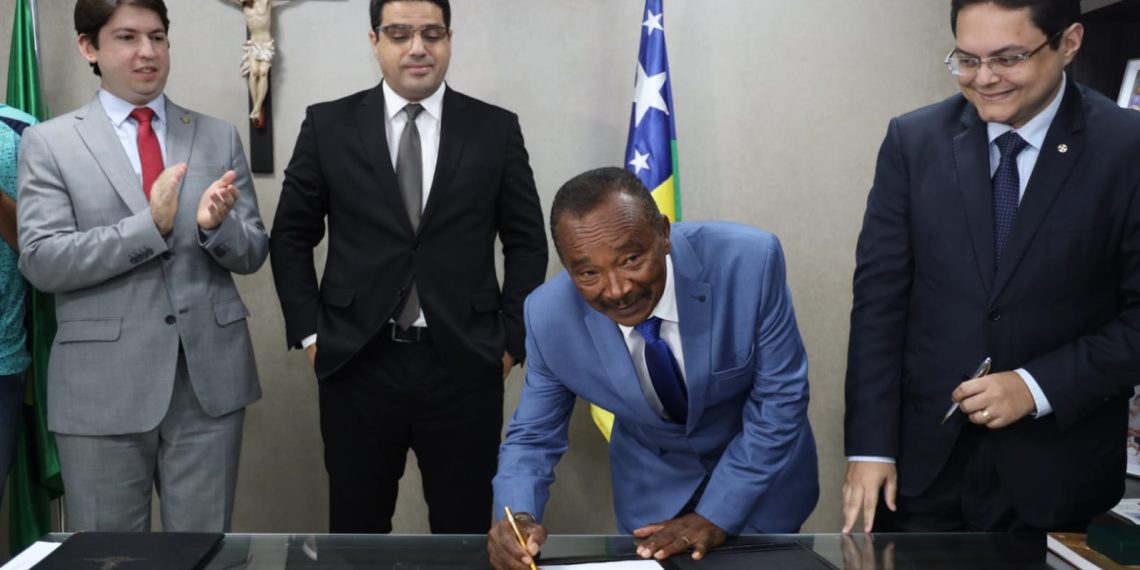 WhatsApp-Image-2023-05-08-at-18.10.00 WhatsApp-Image-2023-05-08-at-18.10.00