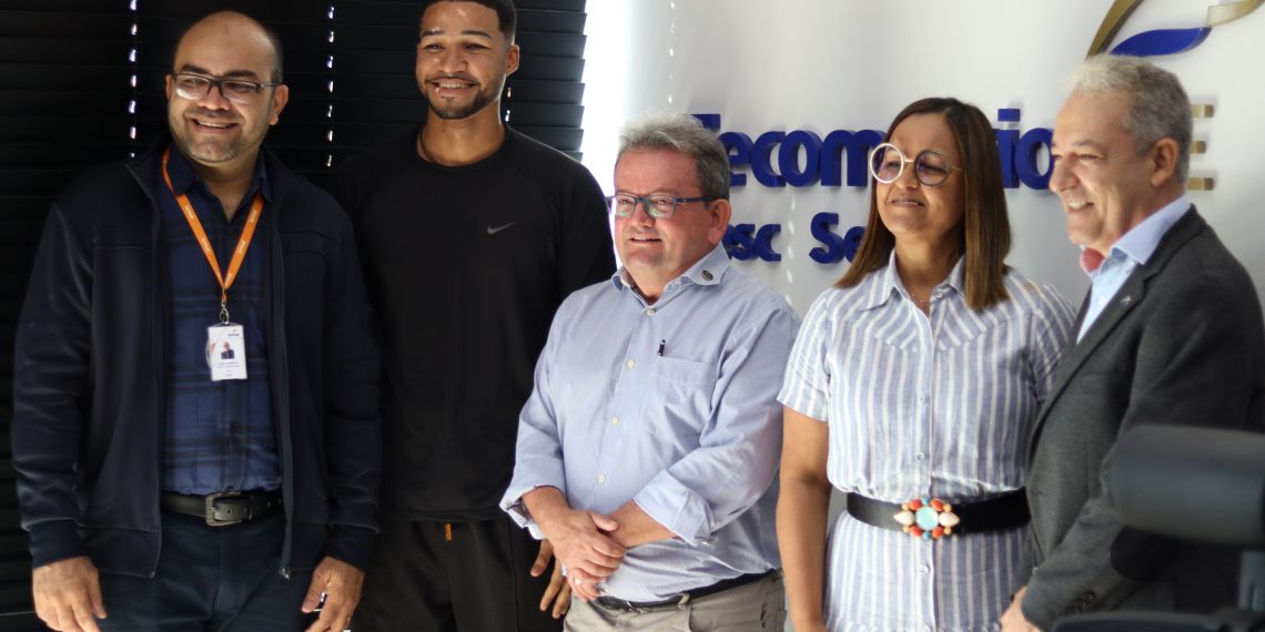 ALBERTO CORREA, SAMUEL OLIVEIRA, MARCOS ANDRADE, APARECIDA FARIAS, MARCOS SALES