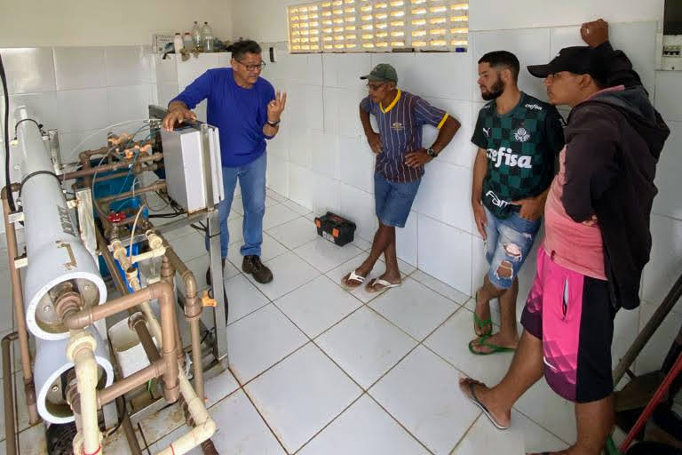 Capacitações foram destinadas a preparar ou reciclar operadores dos sistemas nas comunidades [Foto Núcleo do Programa Água Doce]