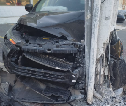 Colisao_poste Colisao_poste