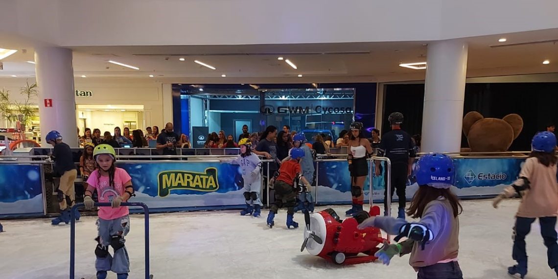 Compre e ganhe ingresso para pista de patinação Compre e ganhe ingresso para pista de patinação