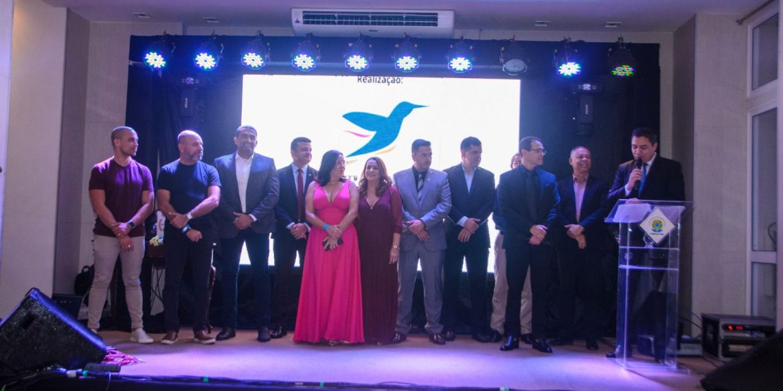 301af031-d3bc-43ed-b4fd-b23c3a7ed526