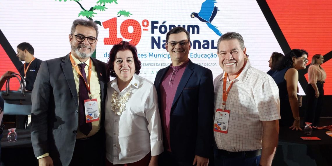 Presidente da Undime, Alessio Costa, Presidente Undime Nordeste, Josevanda Franco, Vice-Presidente Undime Nordeste,Michael Lopes da Silva, Vice presidente Undime, Silvio Fidelis