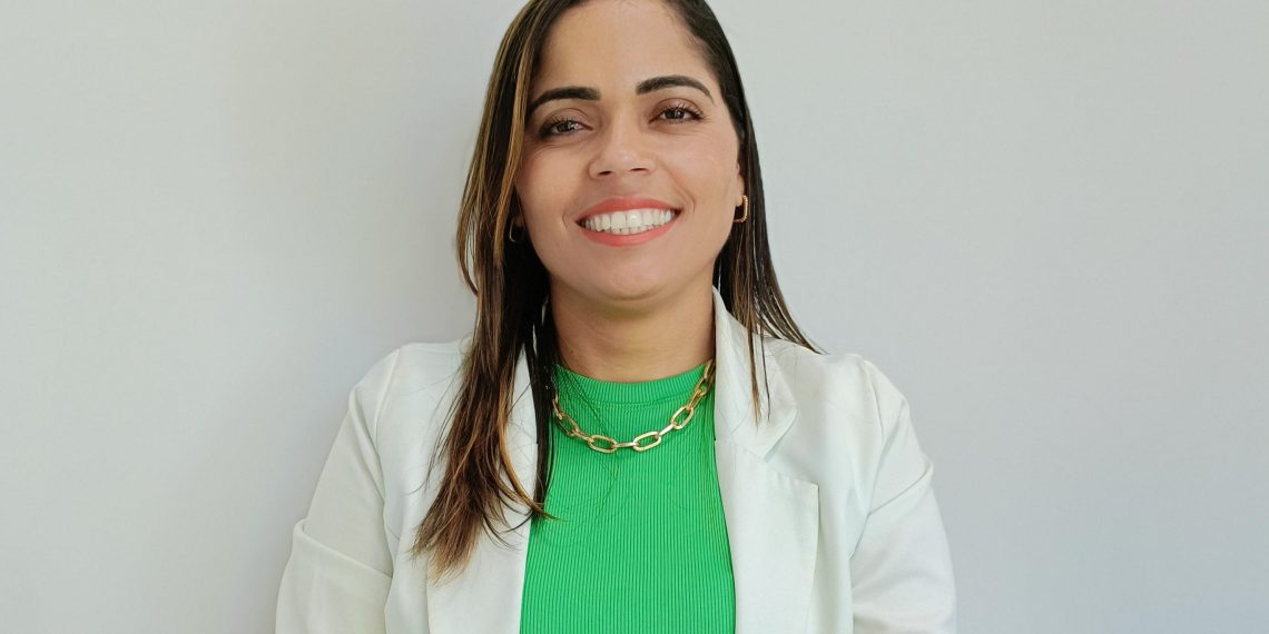 Professora Cleciane Santos Alves