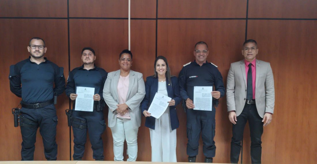 slide_b13bcde2d37c382f1d2004bef25ec8b5