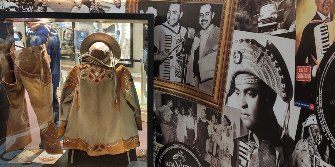 Exposição sobre Luiz Gonzaga segue no Shopping Jardins até 21 de outubro_2