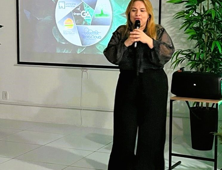 GABRIELA ALMEIDA LANÇAMENTO TERRA NOVA