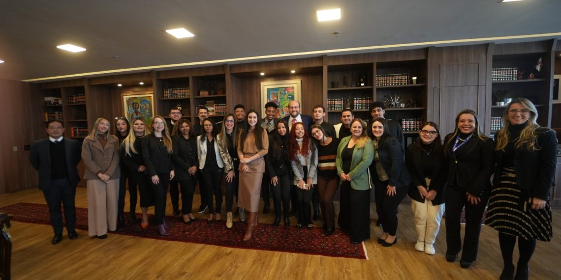 NWADV recebe estudantes de Direito_Fot_Divulgação