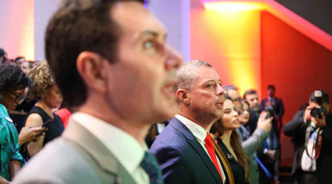 slide_0f11211530d72188750a8602d6b64ca2 slide_0f11211530d72188750a8602d6b64ca2